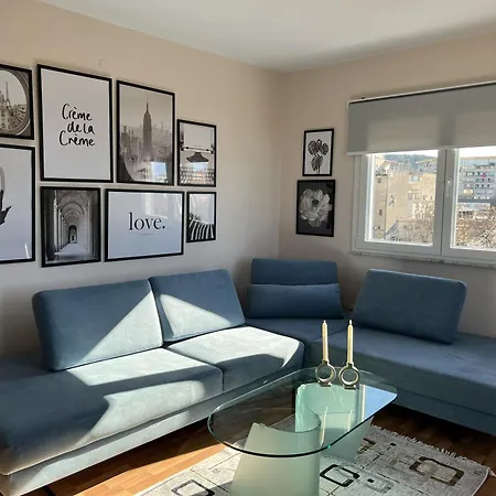 Lägenhet In Center *