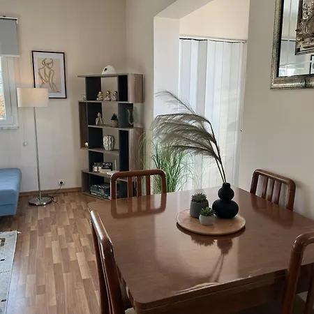 Lägenhet In Center Shkodër