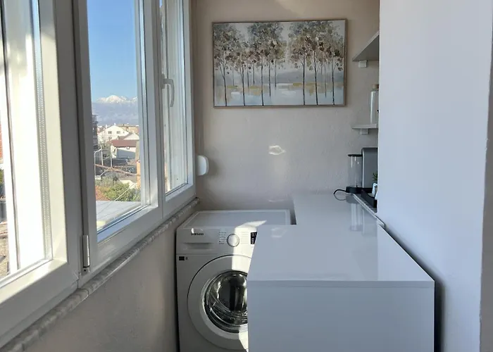 In Center Апартаменты Шкодер